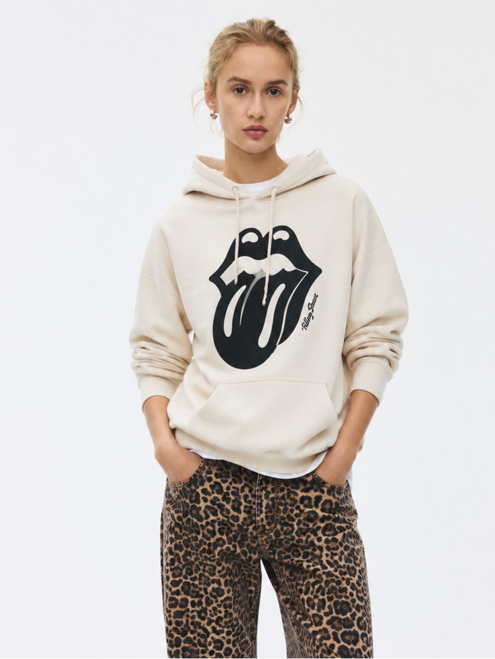 H&M ROLLING STONES Cream and black logo hoodie w/kangaroo pockets Embroidered S